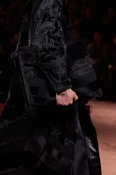 Look 152